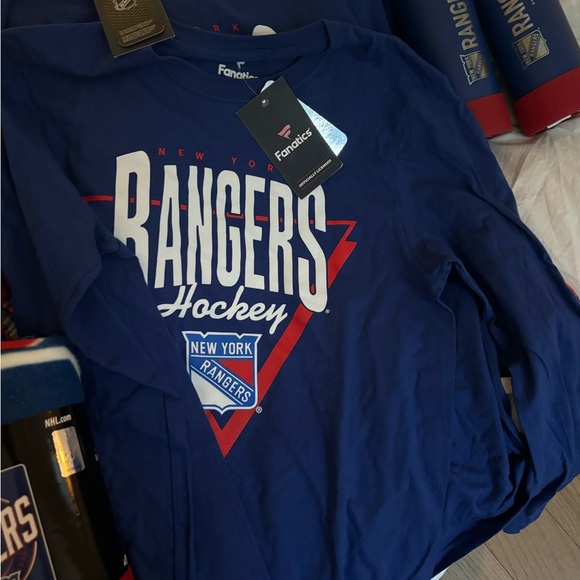 New York Rangers attire bundle - Picture 8 of 8